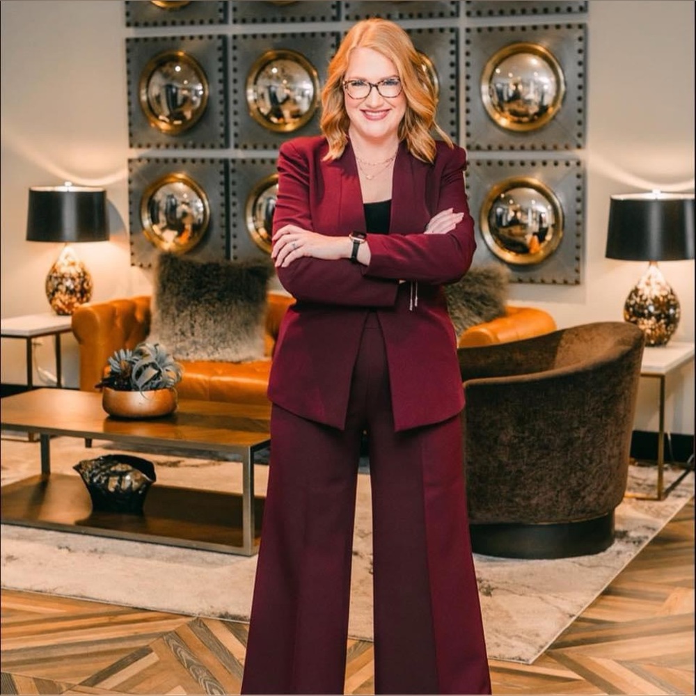 Meet your Posher, Tiffany